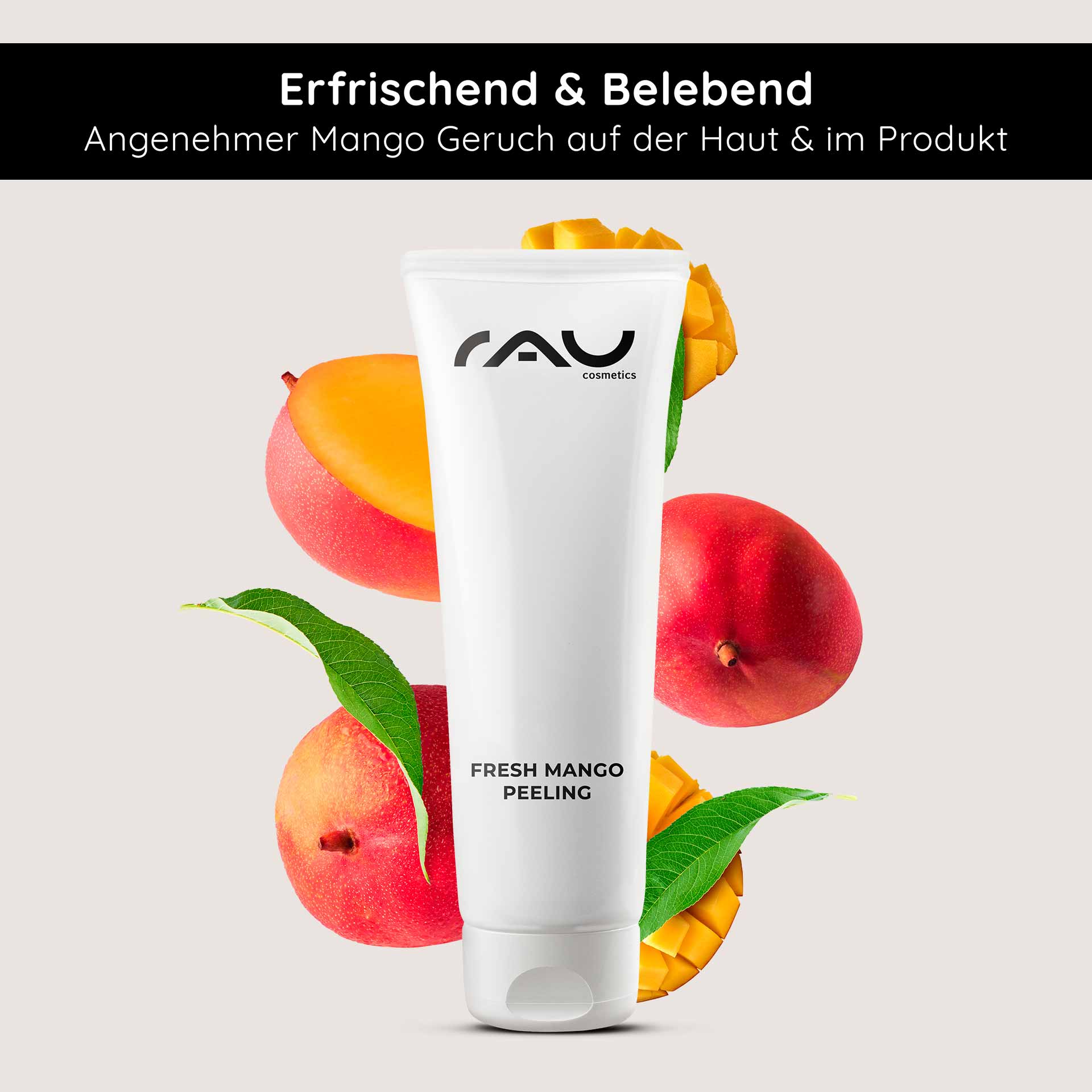 Fresh Mango Peeling 75 ml enzyme peeling with mango scent Tube RAU Cosmetics Fresh Mango Peeling, umgeben von Mangos und Blättern, mit erfrischendem Mangoduft und hervorgehobenen Vorteilen für die Haut.